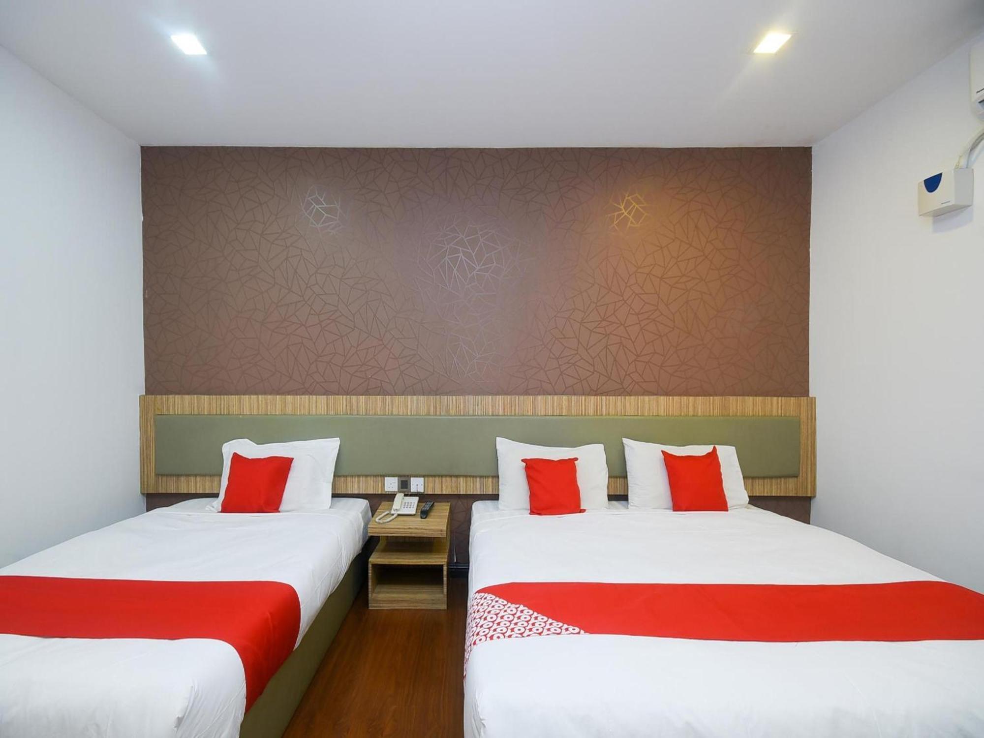 Super Oyo 976 Dragon Inn Miri Zewnętrze zdjęcie